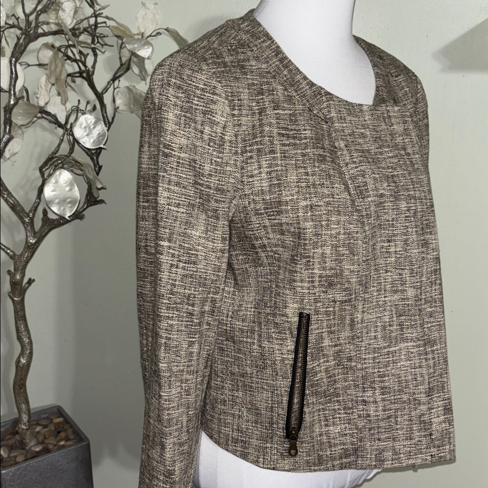 LOFT Textured Tan Blazer - Picture 2 of 7